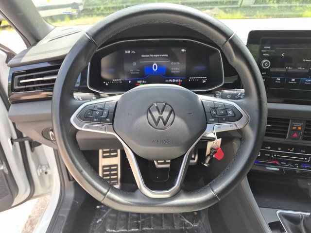 Thumbnail: 2025 Volkswagen Jetta - 22