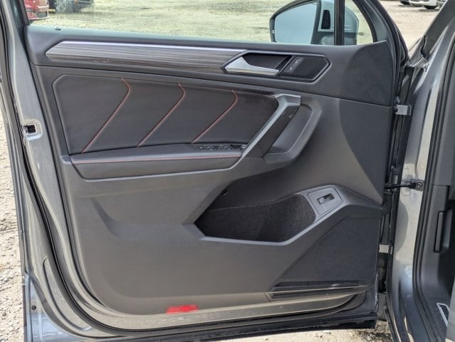 Thumbnail: 2024 Volkswagen Tiguan - 2