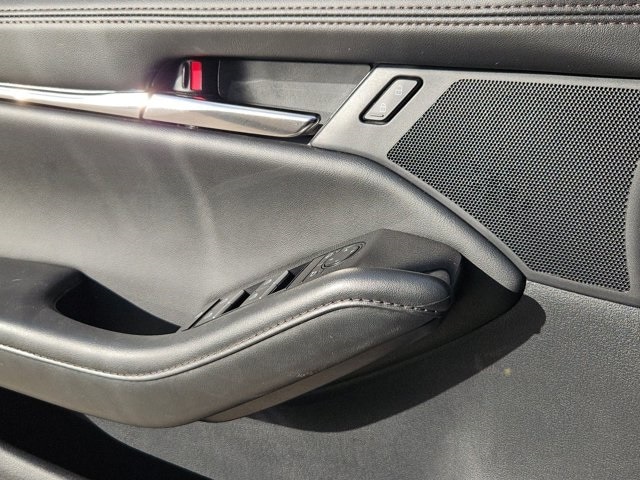 Thumbnail: 2025 Mazda Mazda3 - 13