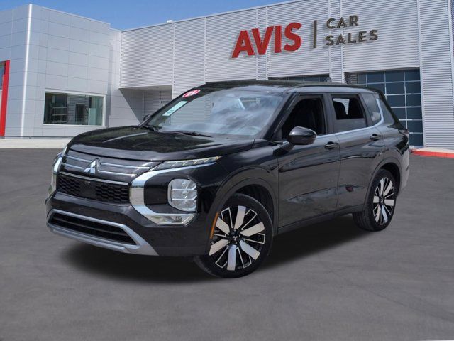 2025 Mitsubishi Outlander SE 2WD's photo