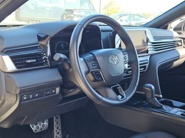 Thumbnail: 2025 Toyota Camry - 14