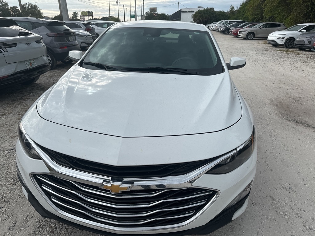 Thumbnail: 2024 Chevrolet Malibu - 2