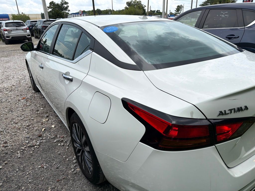 Thumbnail: 2025 Nissan Altima - 7