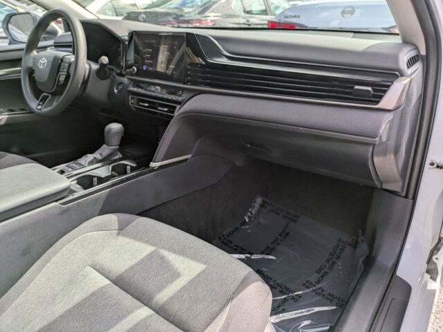 Thumbnail: 2025 Toyota Camry - 27