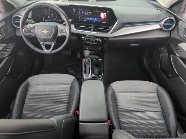 Thumbnail: 2025 Chevrolet Trax - 25