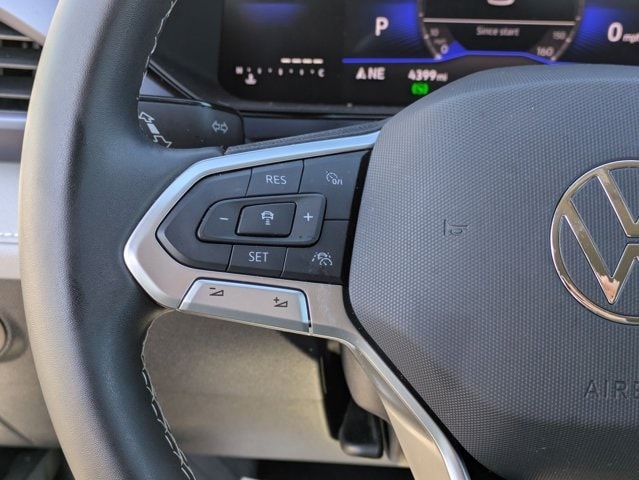 Thumbnail: 2024 Volkswagen Taos - 13