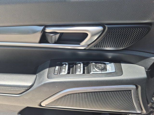 2025 Kia Telluride S - Photo 13