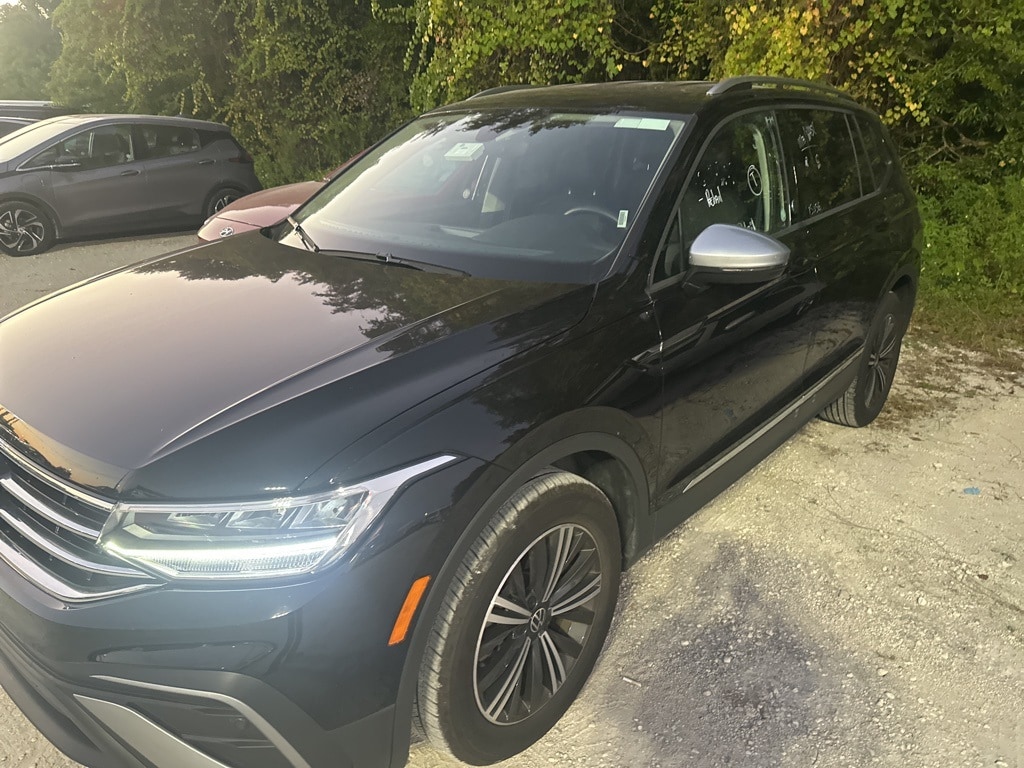 2024 Volkswagen Tiguan Wolfsburg Edition's photo