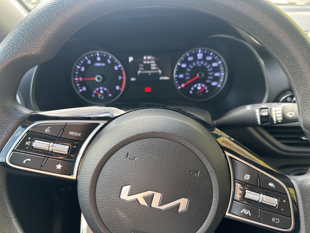 Thumbnail: 2024 Kia Forte - 7