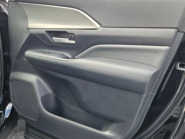 Thumbnail: 2025 Toyota Grand Highlander - 34