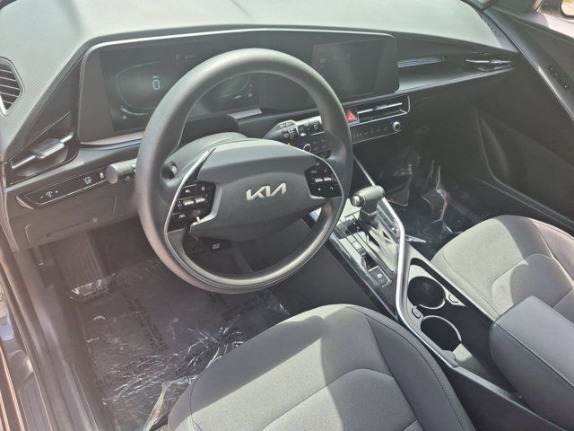 Thumbnail: 2025 Kia Niro - 15