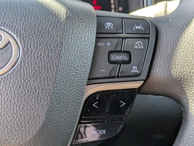 Thumbnail: 2025 Toyota Camry - 15