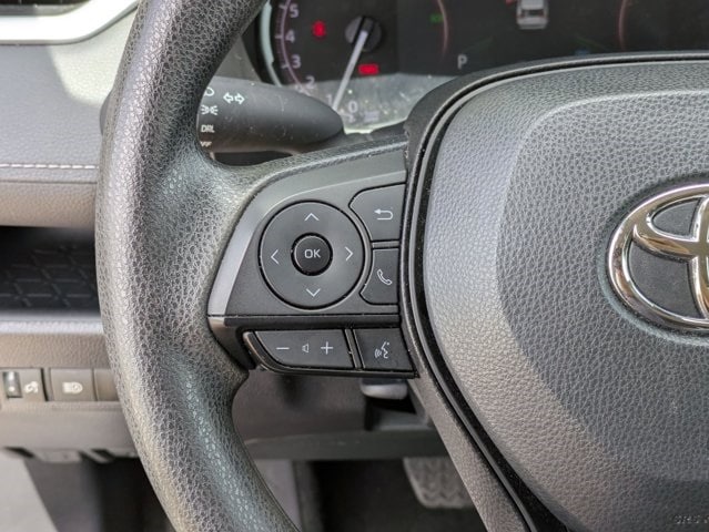 Thumbnail: 2024 Toyota RAV4 - 20