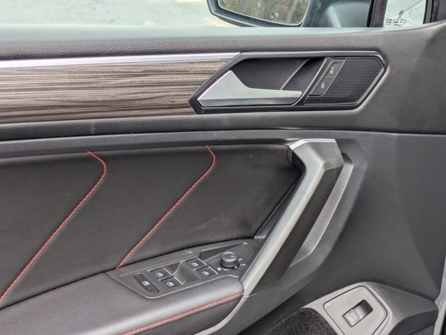 Thumbnail: 2024 Volkswagen Tiguan - 3