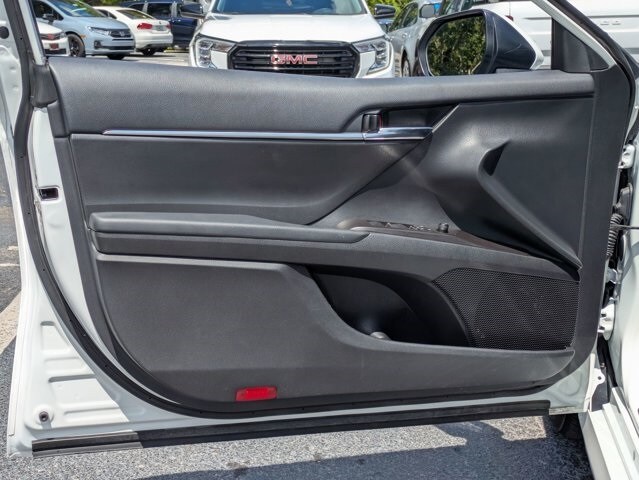 Thumbnail: 2024 Toyota Camry - 9