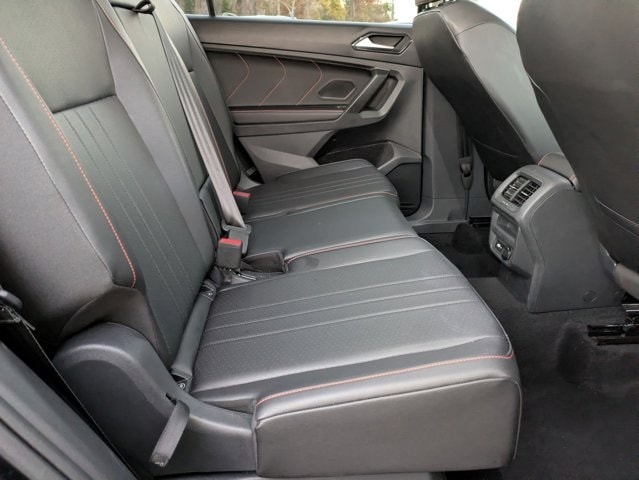 Thumbnail: 2024 Volkswagen Tiguan - 24