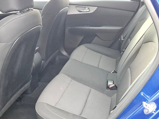 Thumbnail: 2024 Kia Forte - 27