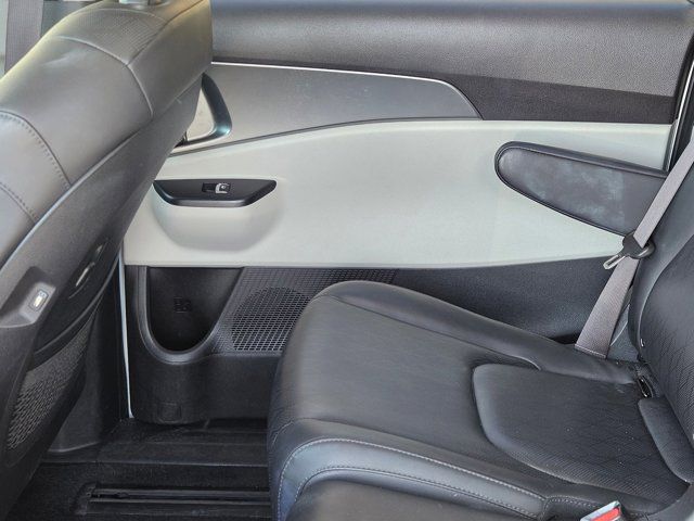 Thumbnail: 2024 Kia Carnival - 22