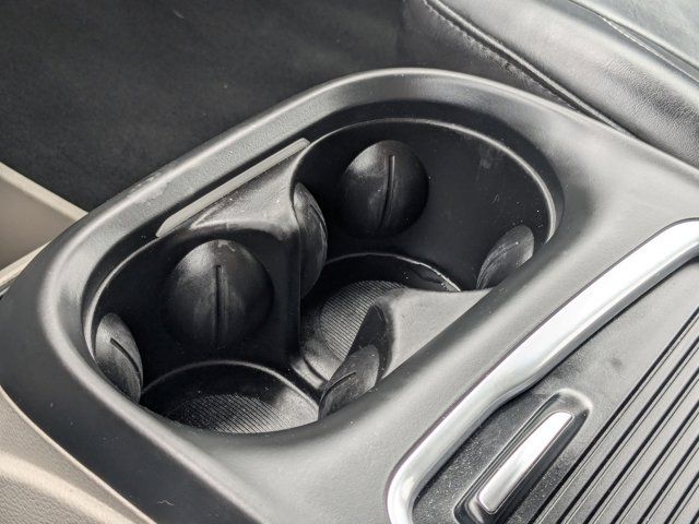 Thumbnail: 2023 Chrysler Pacifica - 21