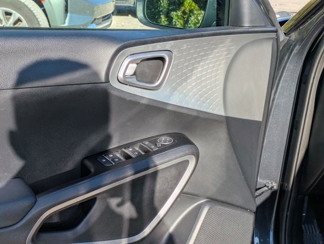 Thumbnail: 2024 Kia Soul - 3