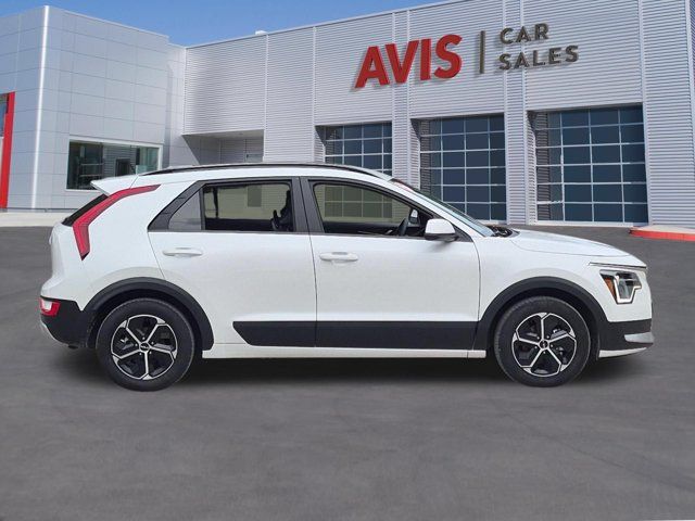 Thumbnail: 2025 Kia Niro - 5