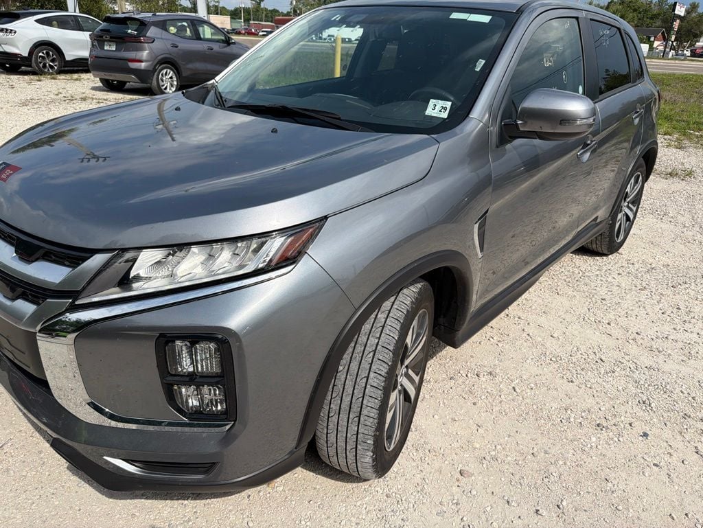 2025 Mitsubishi Outlander Sport 2.0 SE AWC CVT's photo