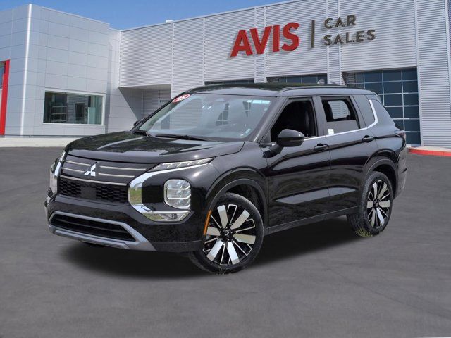 2025 Mitsubishi Outlander SE 2WD's photo