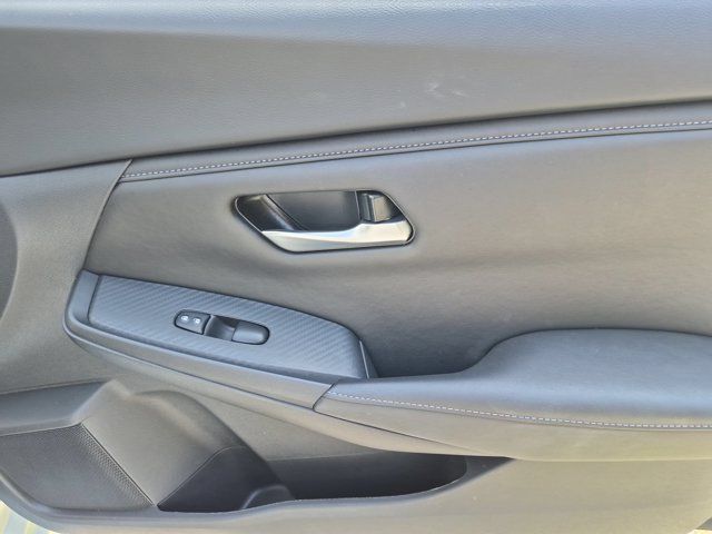 Thumbnail: 2025 Nissan Sentra - 32