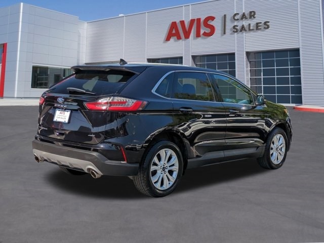 2022 Ford Edge Titanium 6