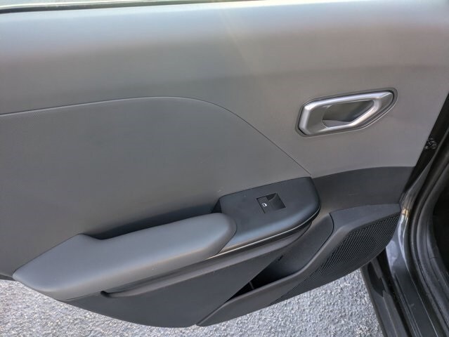 Thumbnail: 2025 Kia K4 - 25