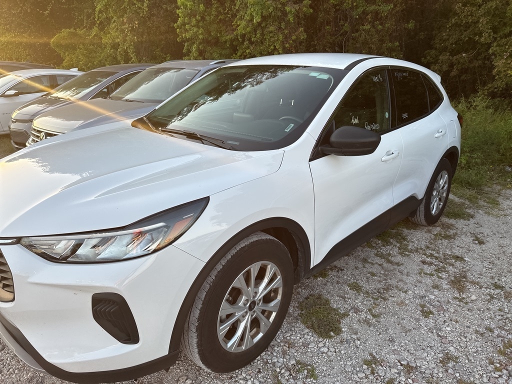 2024 Ford Escape Active's photo