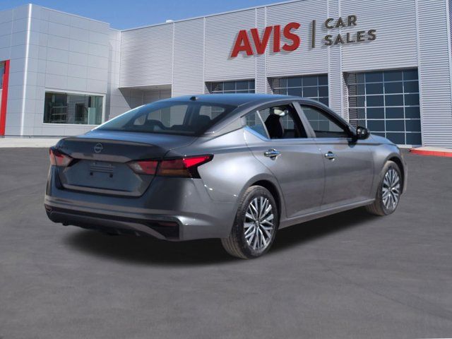 Thumbnail: 2025 Nissan Altima - 6