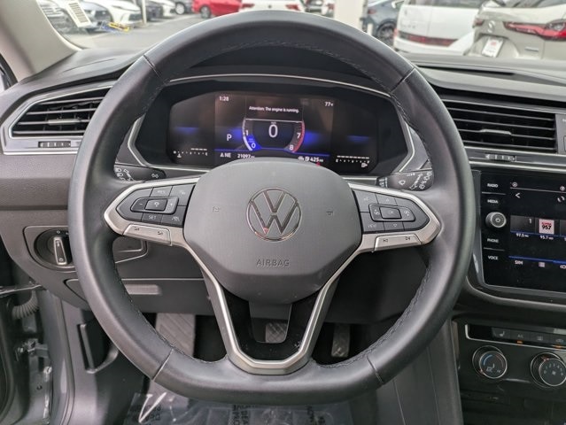 Thumbnail: 2024 Volkswagen Tiguan - 15