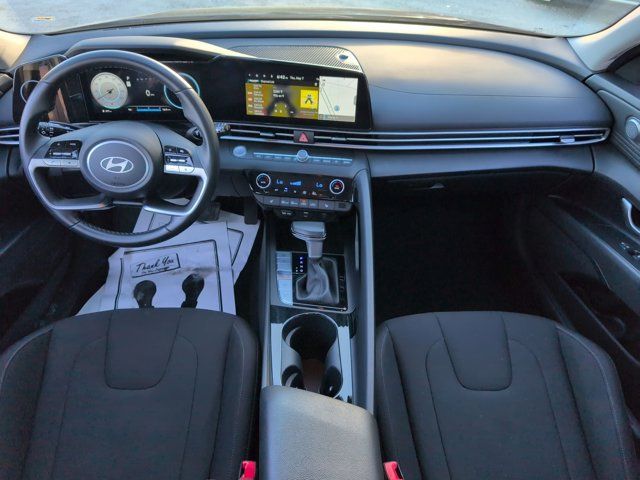 Thumbnail: 2025 Hyundai Elantra - 25