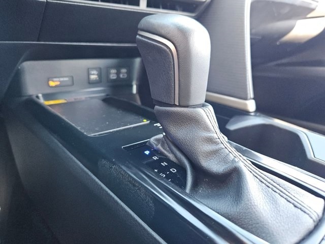 Thumbnail: 2025 Toyota Camry - 19