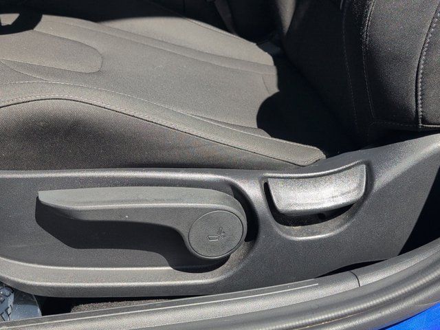 Thumbnail: 2025 Hyundai Elantra - 14