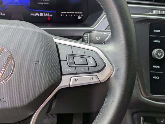 Thumbnail: 2024 Volkswagen Tiguan - 14