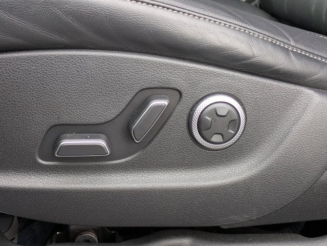 Thumbnail: 2024 Genesis GV80 - 6