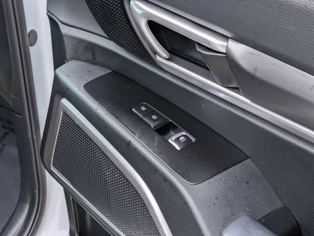 Thumbnail: 2025 Kia Telluride - 35