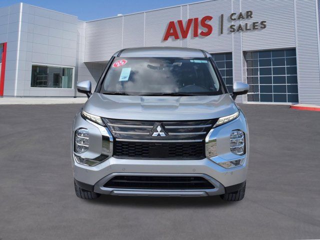 Thumbnail: 2025 Mitsubishi Outlander - 2