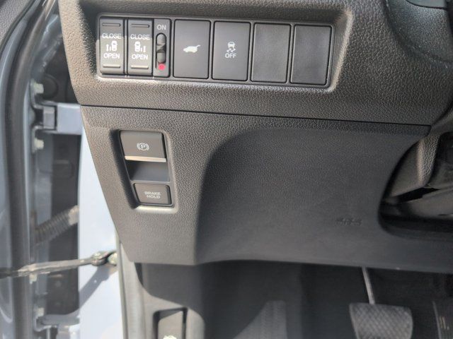 Thumbnail: 2025 Honda Odyssey - 14