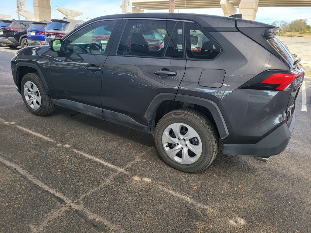 Thumbnail: 2025 Toyota RAV4 - 13