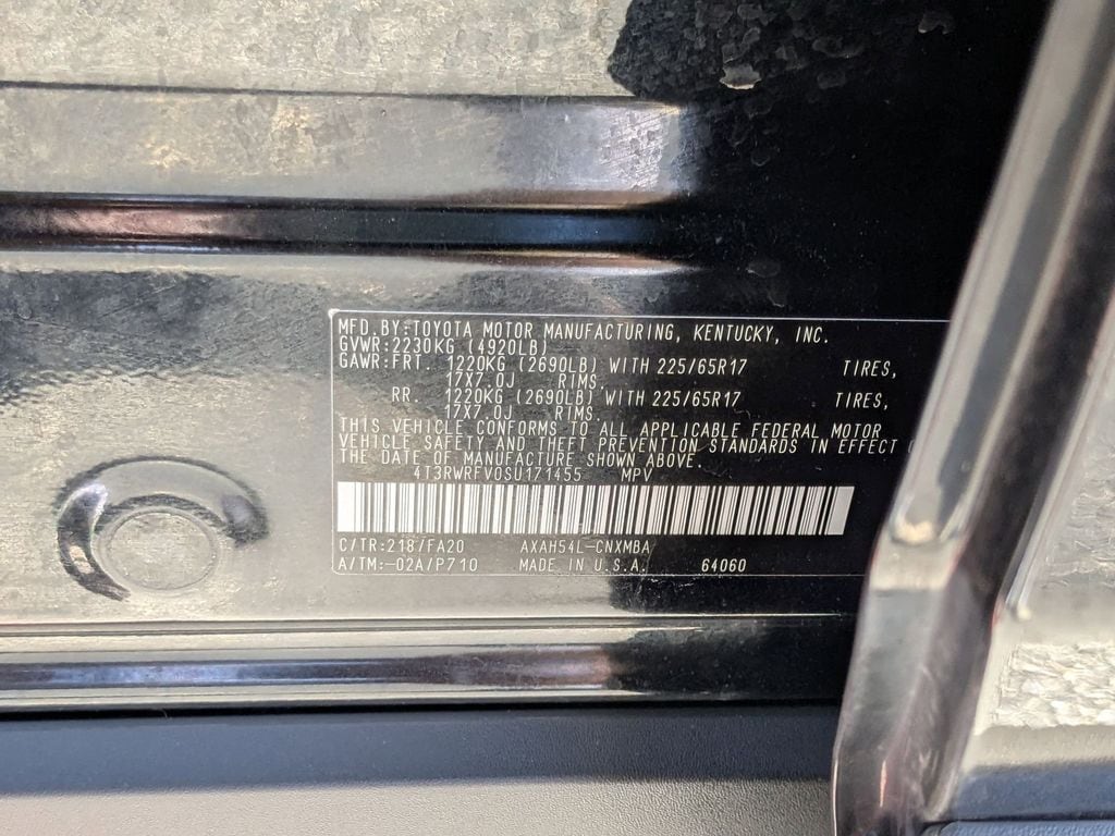 Thumbnail: 2025 Toyota RAV4 - 32