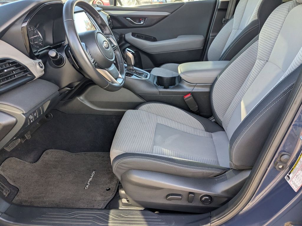 Thumbnail: 2025 Subaru Outback - 11