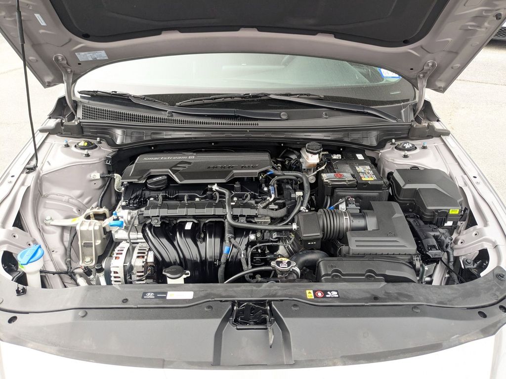 Thumbnail: 2025 Hyundai Elantra - 29