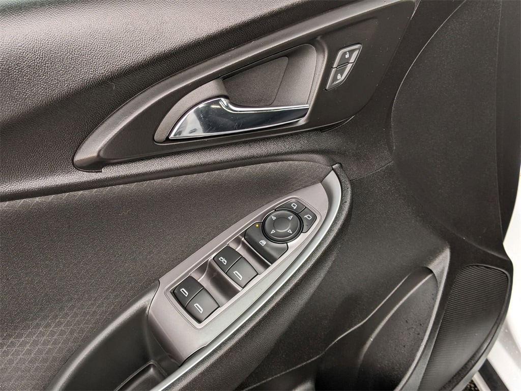 2024 Chevrolet Malibu LT 24