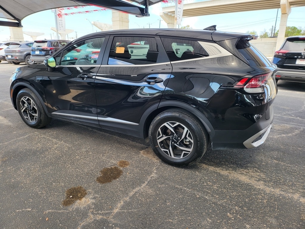 Thumbnail: 2024 Kia Sportage - 6