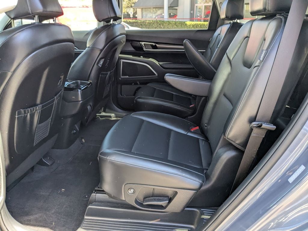 Thumbnail: 2025 Kia Telluride - 25