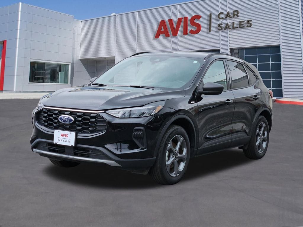 2025 Ford Escape ST-Line AWD's photo
