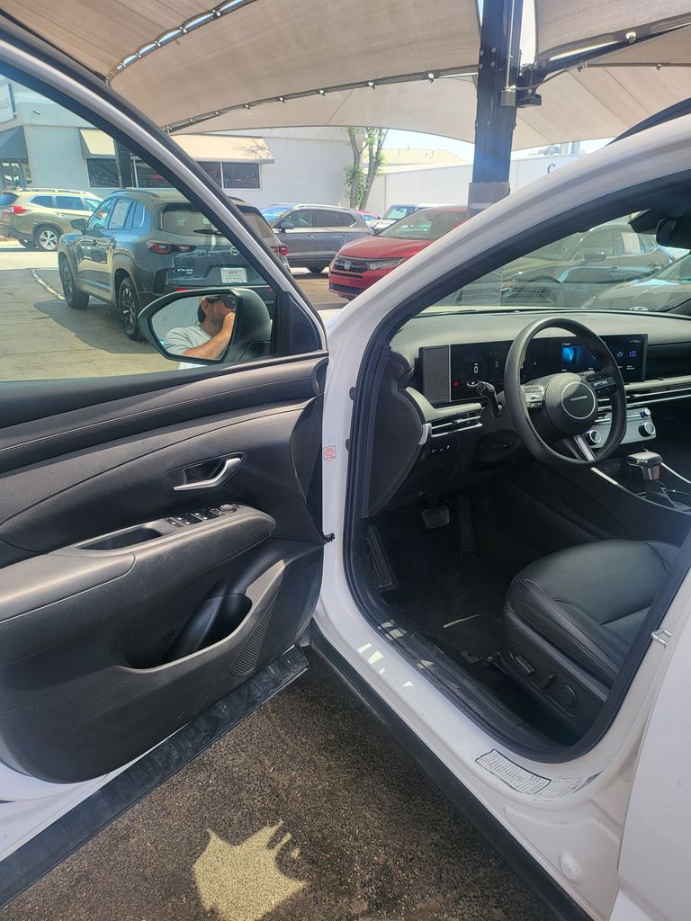 Thumbnail: 2025 Hyundai Santa Cruz - 4